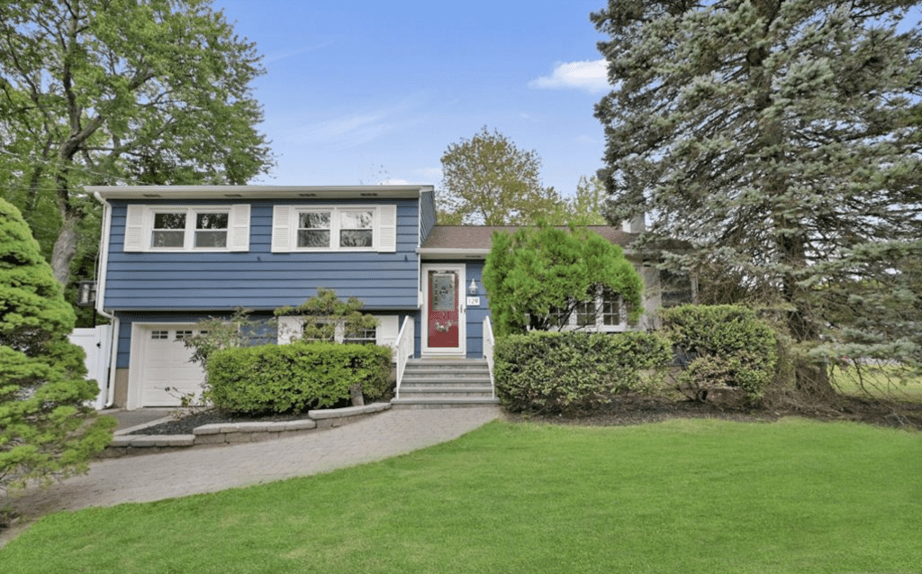 129 Warren Road, Park Ridge